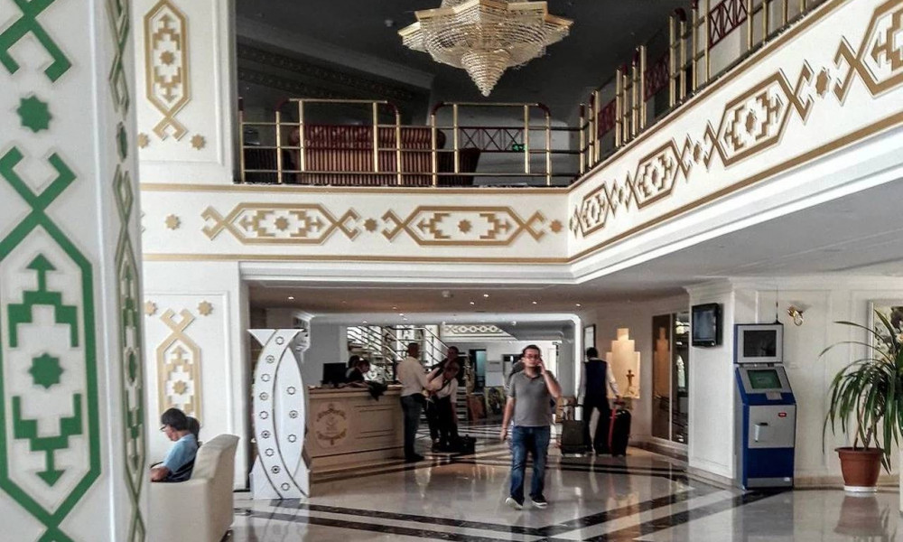 Grand Turkmen Hotel