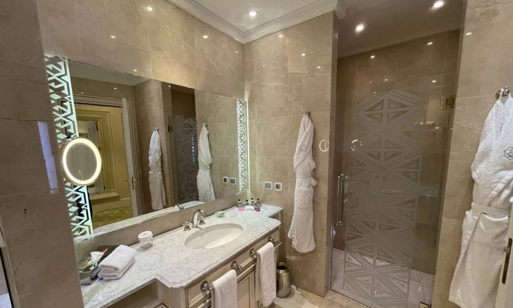 Yyldyz Hotel