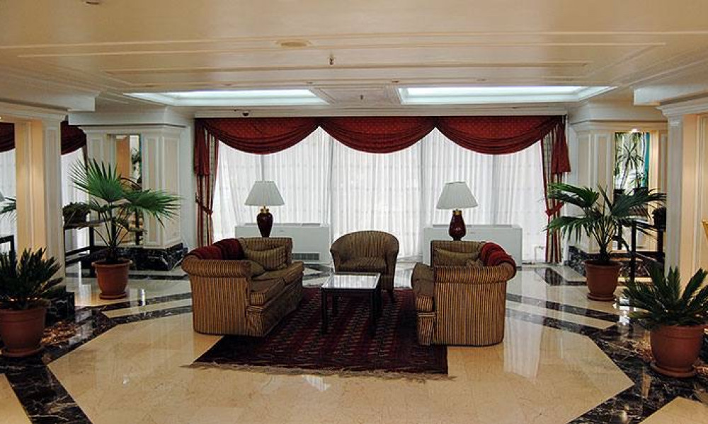 Grand Turkmen Hotel
